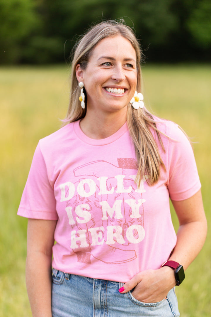 Dolly is my Hero - Shirt