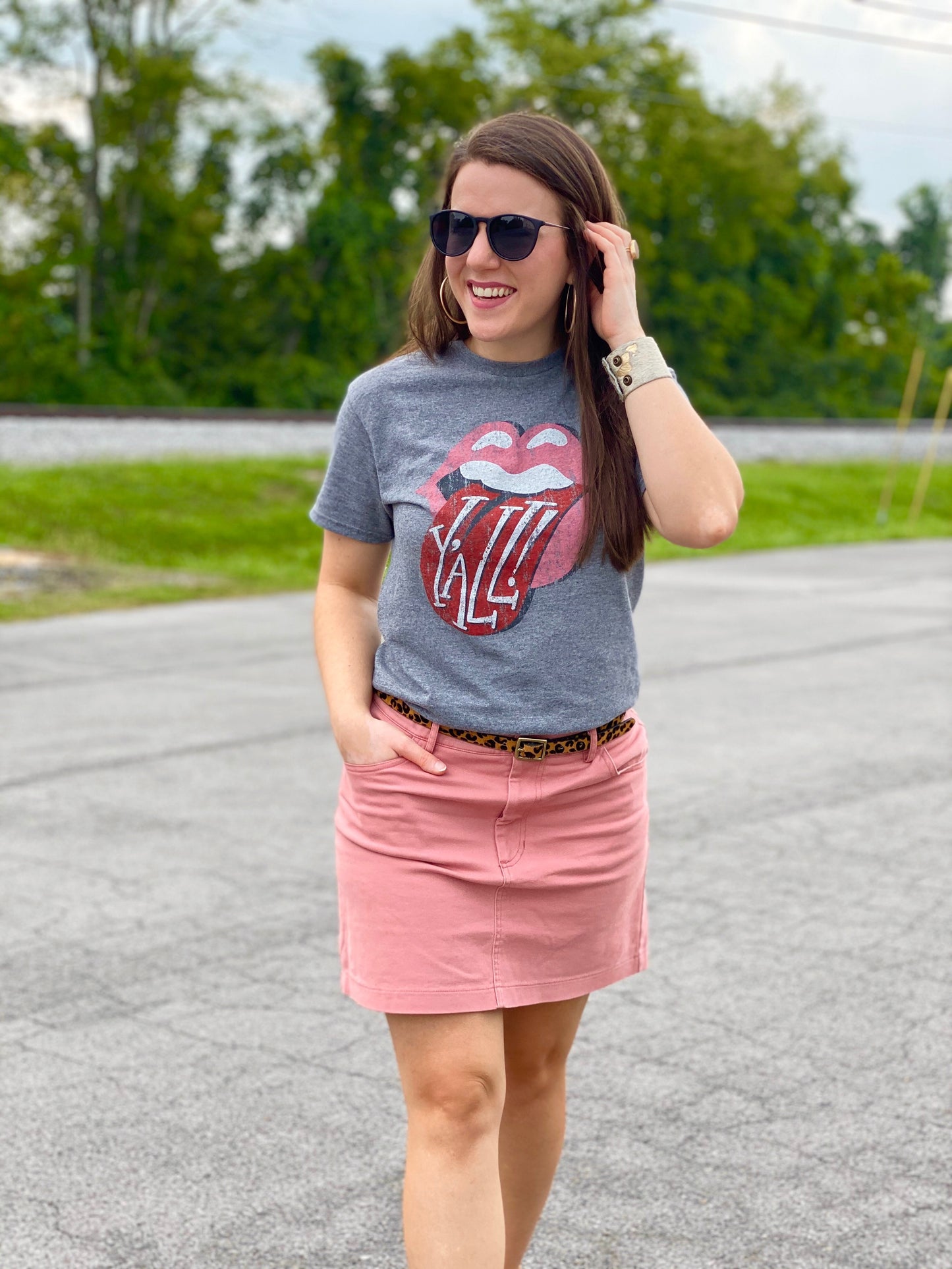 Y'all Rocker Tongue - T-Shirt
